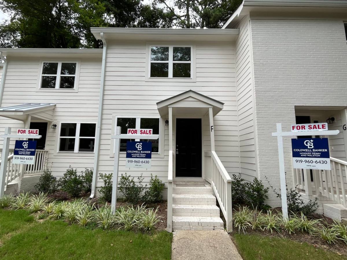 Townhouse for rent at 212 N Peartree Lane, Raleigh, NC 27610