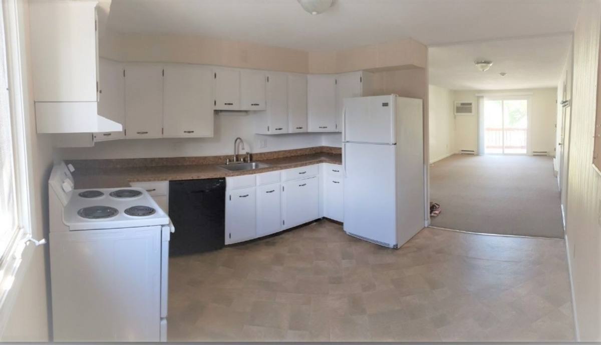 Apartment for rent at 35 Warner St, Hudson, MA 01749