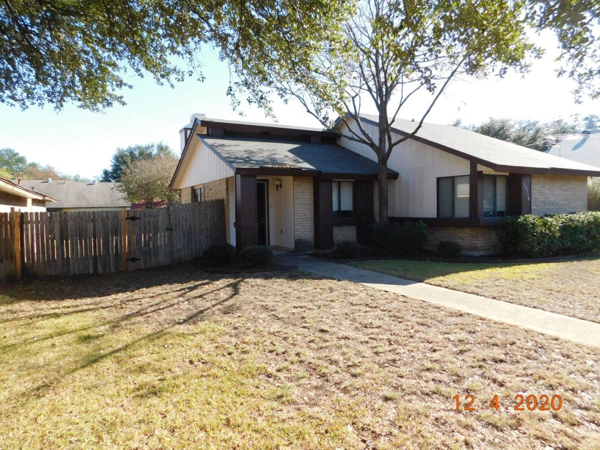 House for rent at 13778 George Rd, San Antonio, TX 78231