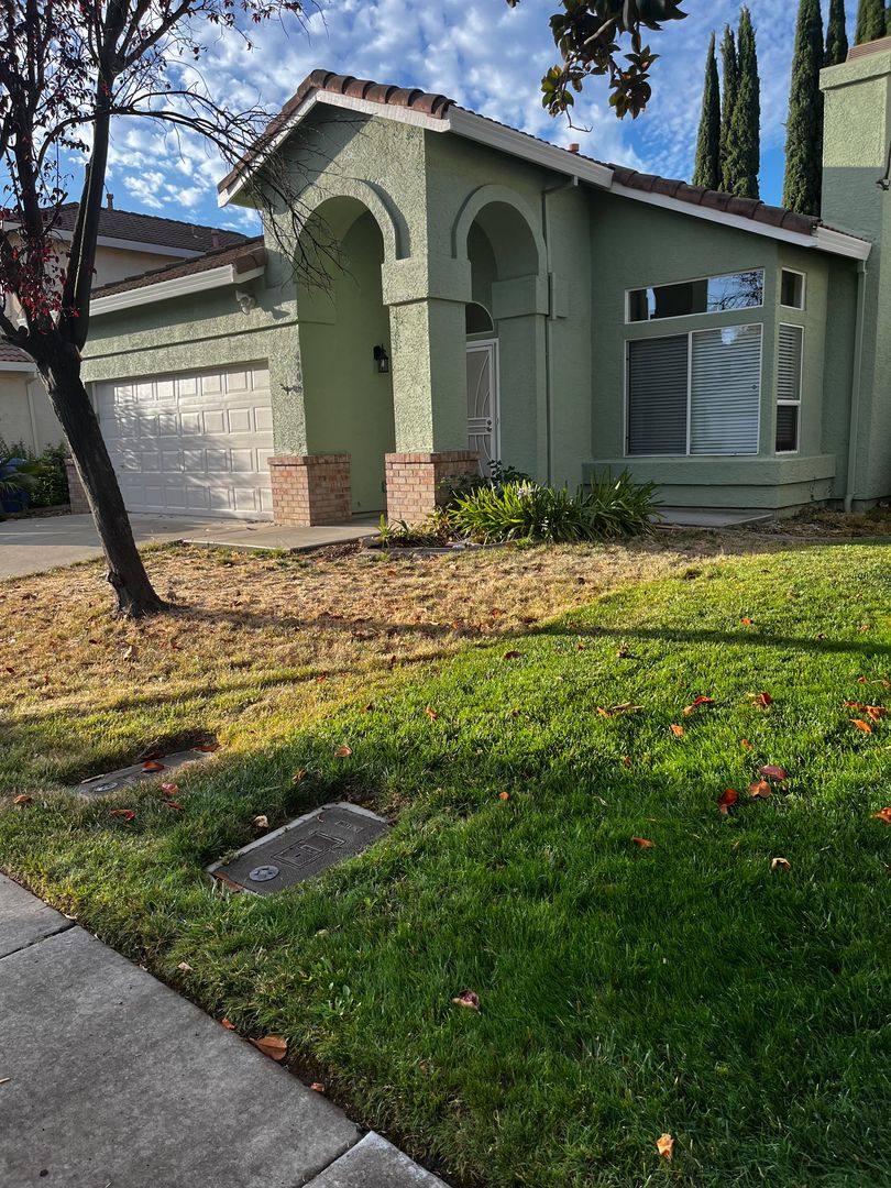 House for rent at 6908 Sandy Souza Way, Elk Grove, CA 95758