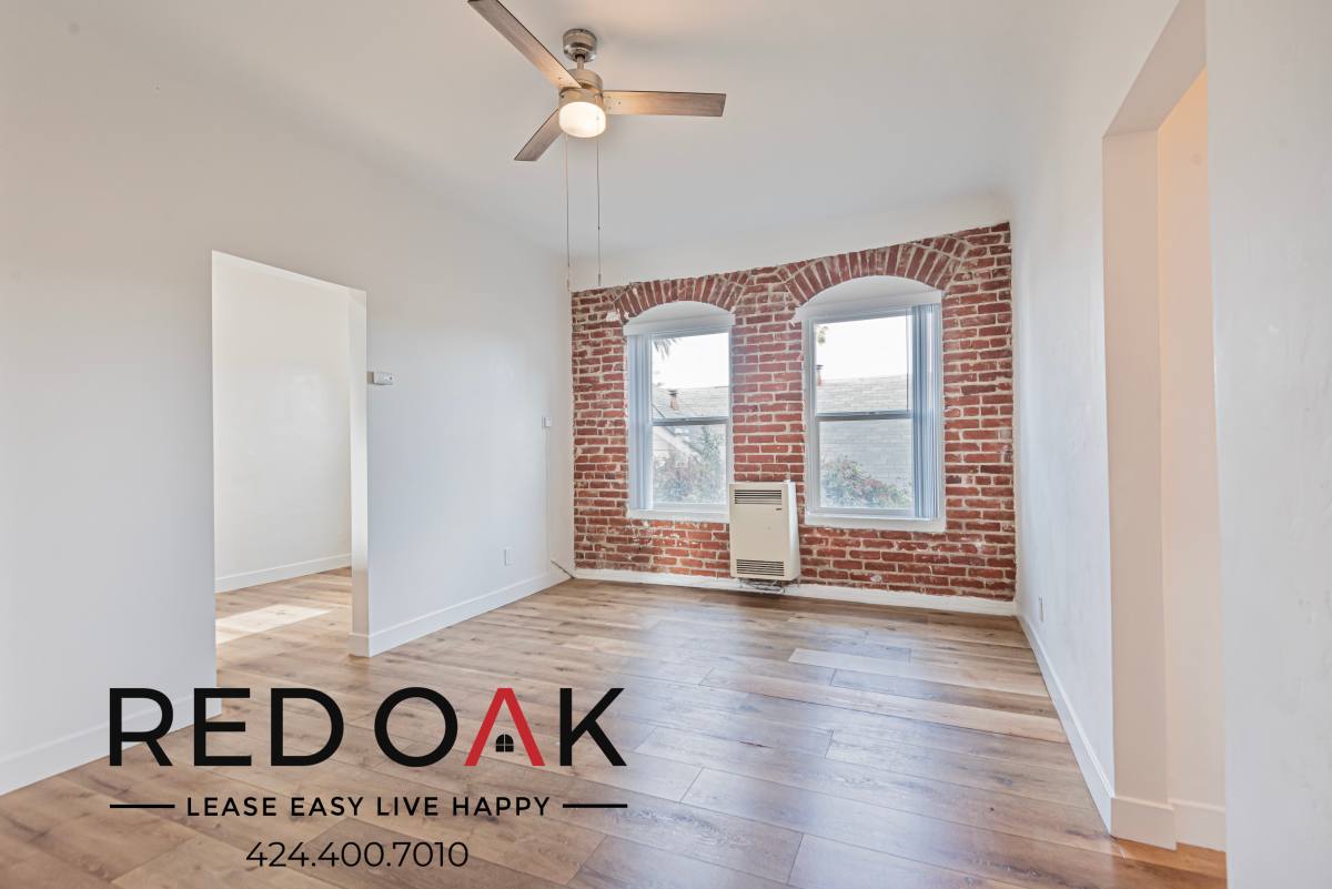 Condo for rent at 974 Gramercy Place #302, Los Angeles, CA 90019