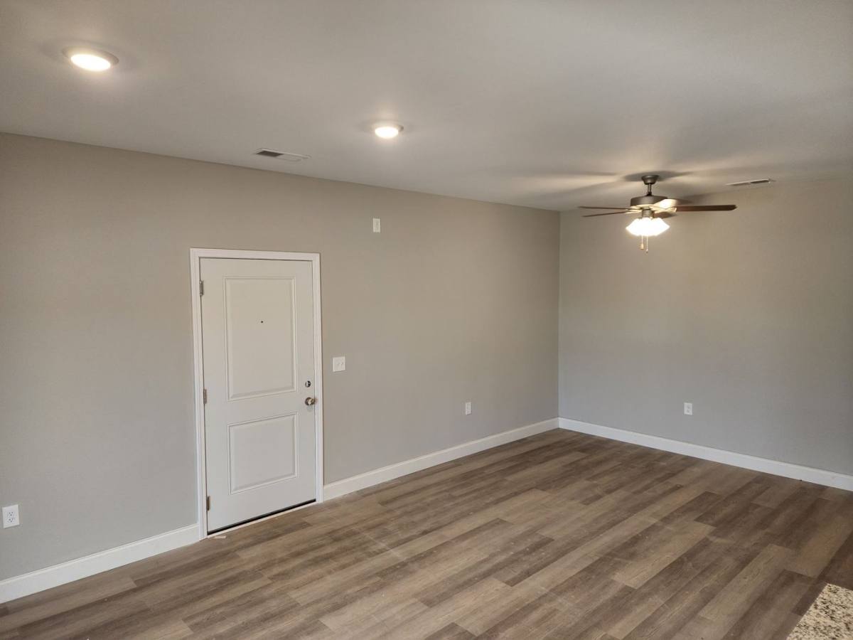 Apartment for rent at 4977 Veteran's Mem Highway, Brownsville, KY 42210