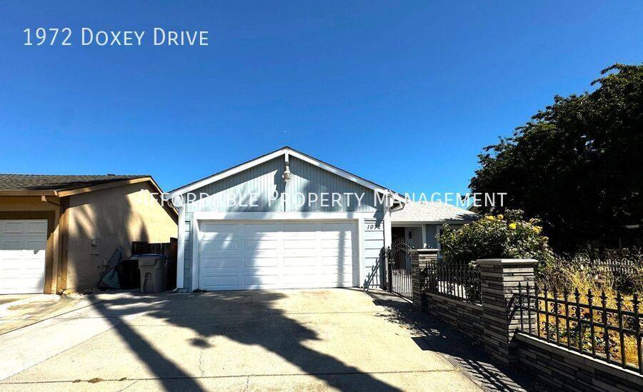 House for rent at 1972 Doxey Dr, San Jose, CA 95131