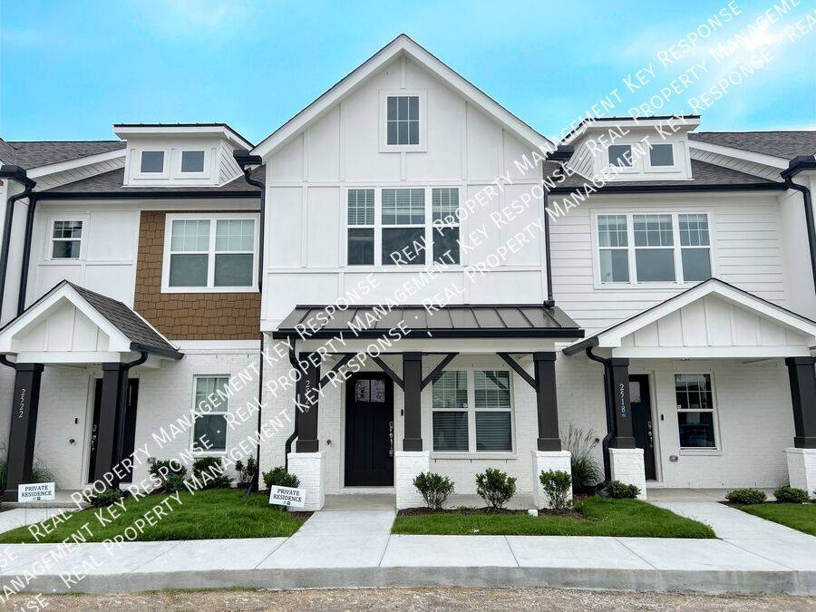 Townhouse for rent at 2520 Hanford Ave, Old Hickory, TN 37138
