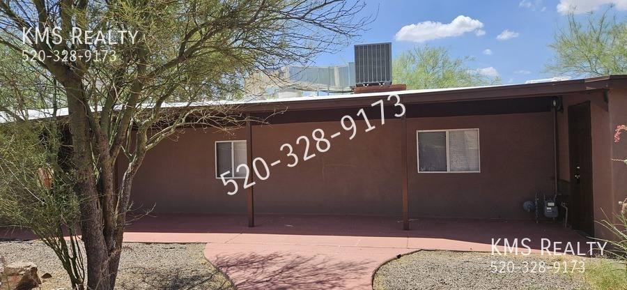Apartment for rent at 3536 E Blacklidge Dr, Tucson, AZ 85716