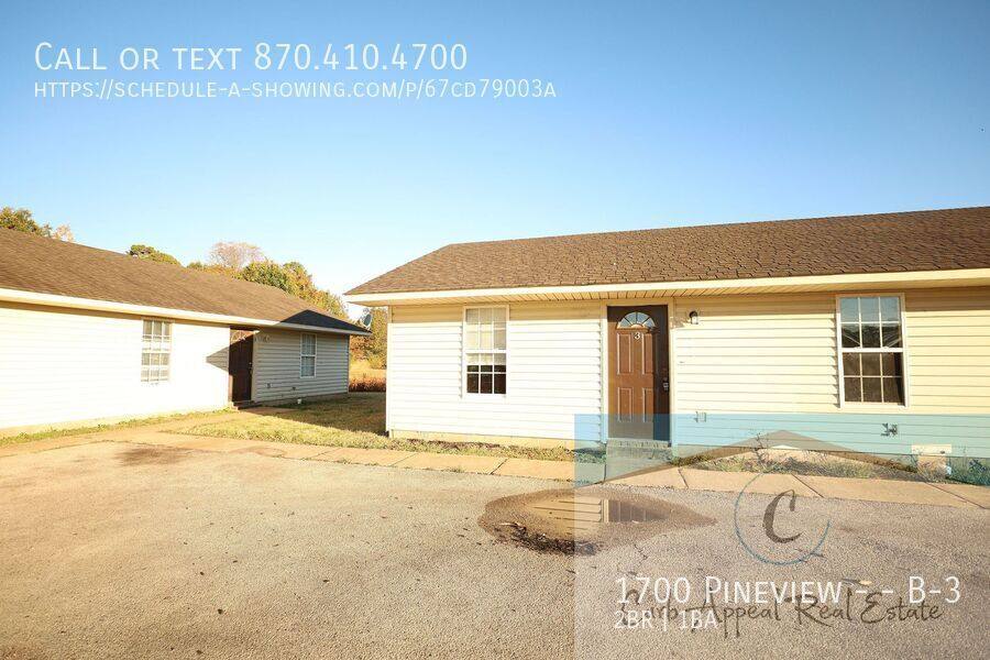 Apartment for rent at 1700 Pineview #B-3, Jonesboro, AR 72401