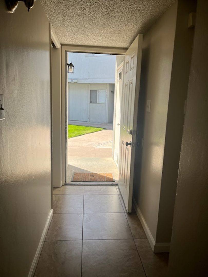 Apartment for rent at 4435-4465 Parker Ave, Bakersfield, CA 93309