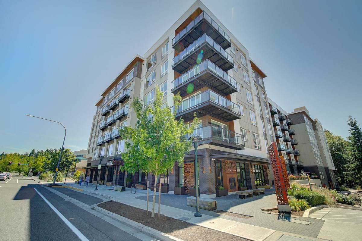 Condo for rent at 11903 NE 128th St, Kirkland, WA 98034