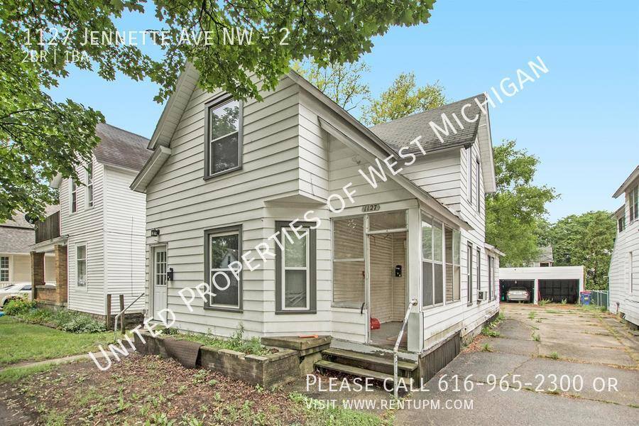 Apartment for rent at 1127 Jennette Ave NW #2, Grand Rapids, MI 49504