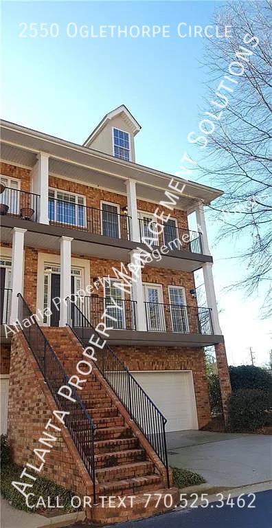 Townhouse for rent at 2550 Oglethorpe Circle, Atlanta, GA 30319