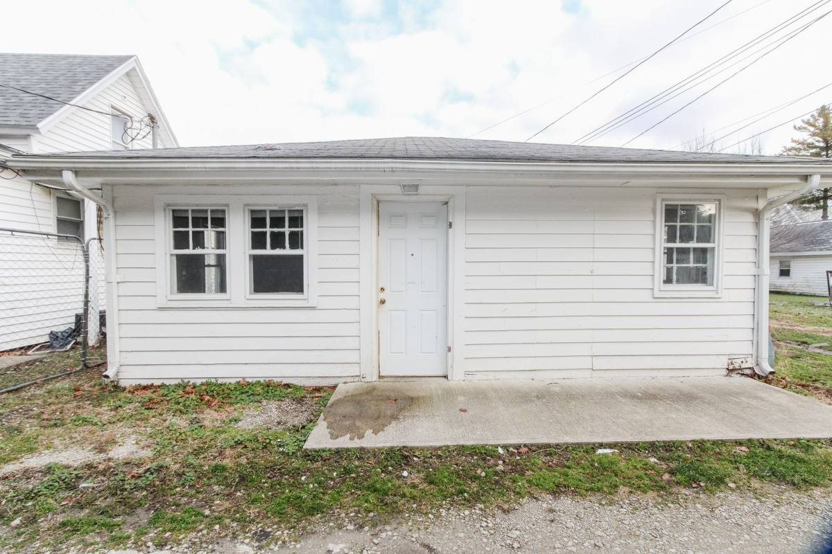 Apartment for rent at 2009 S Penn St, Muncie, IN 47302