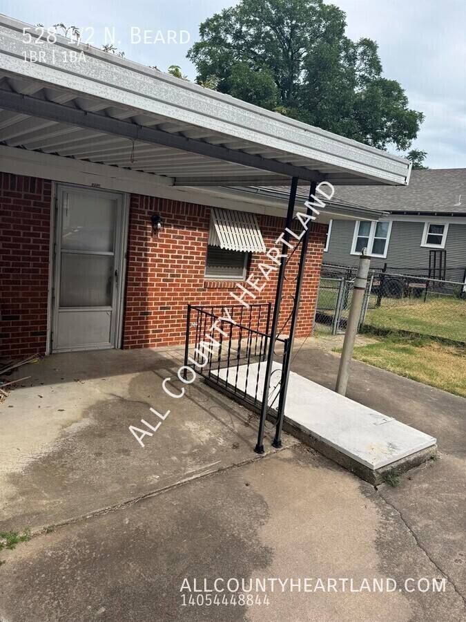 Apartment for rent at 528 1 2 N Beard, Shawnee, OK 74801