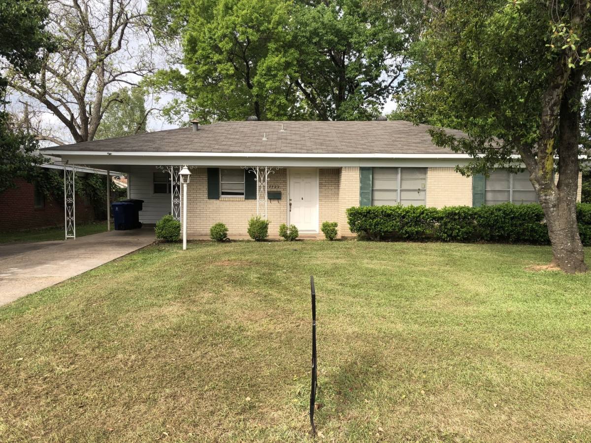 House for rent at 2722 Bolch, Shreveport, LA 71104