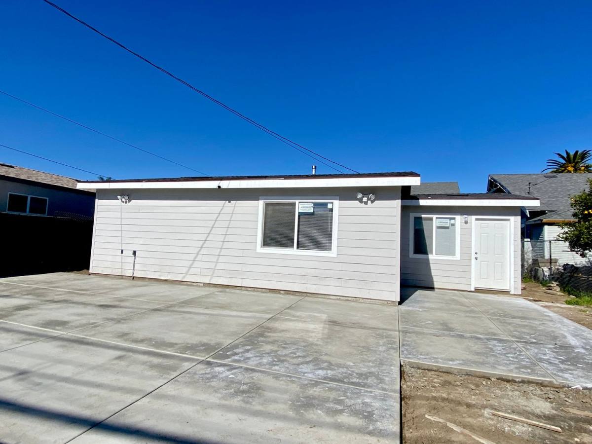 Apartment for rent at 748 Hawthorne Place, Pomona, CA 91767