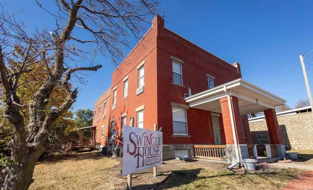 Apartment for rent at 111 S Erpelding St, Leonardville, KS 66449