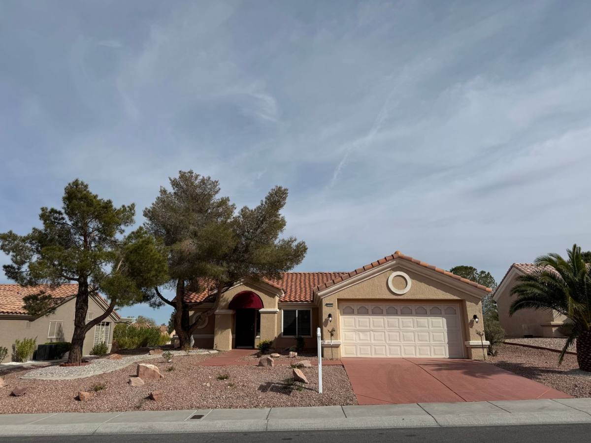 House for rent at 2600 Youngdale Dr, Las Vegas, NV 89134