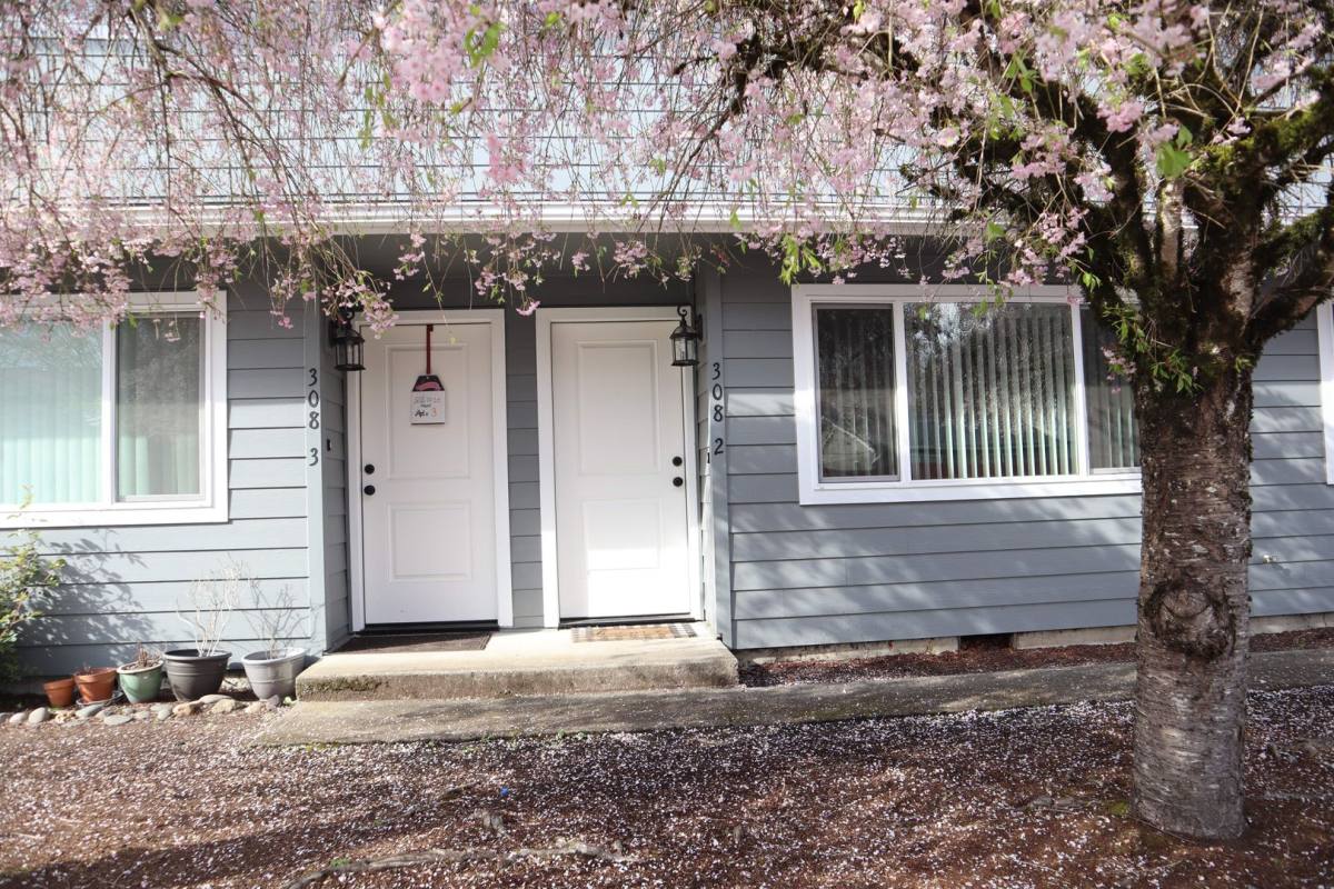 Apartment for rent at 308 SW 1st St, Battle Ground, WA 98604