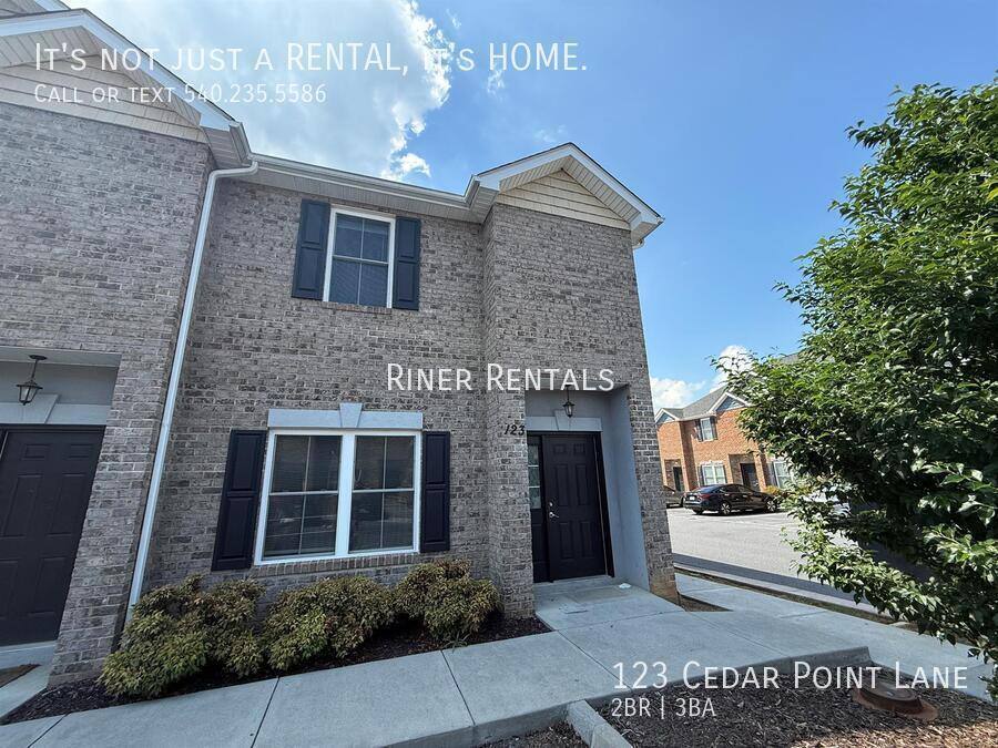 Townhouse for rent at 123 Cedar Point Lane, Harrisonburg, VA 22802