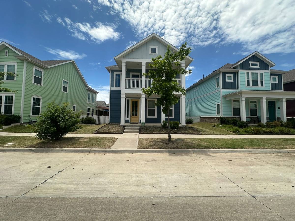 House for rent at 3733 Patience Blvd, Dallas, TX 75236
