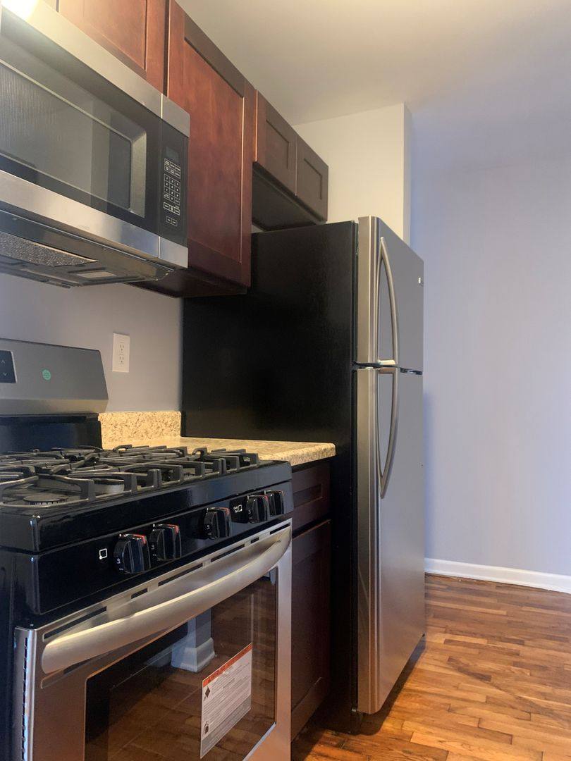 Apartment for rent at 131-141 Route 46 W, Lodi, NJ 07644
