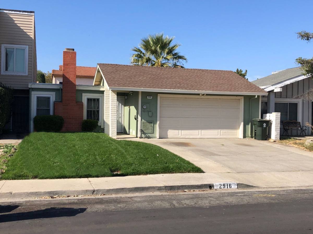 House for rent at 2916 Pear St, Antioch, CA 94509
