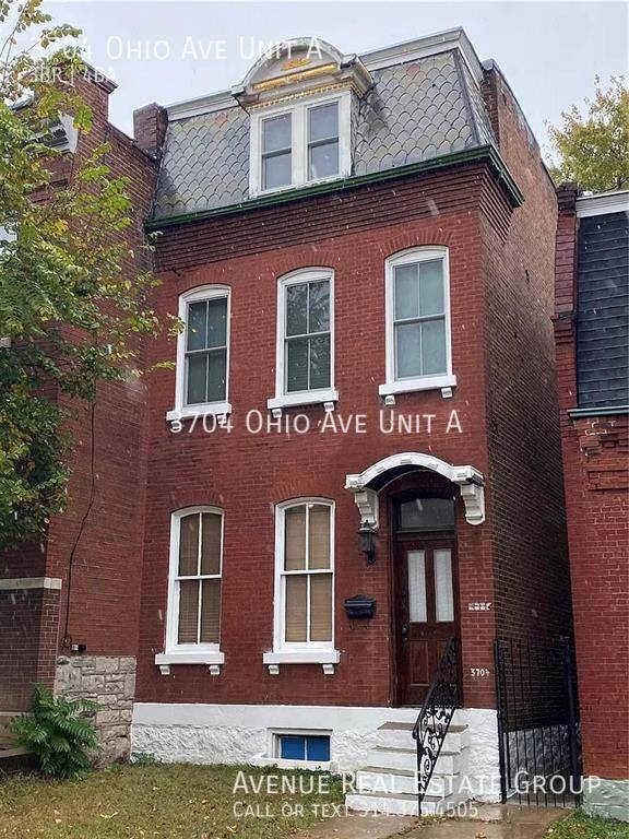 House for rent at 3704 Ohio Ave #A, Saint Louis, MO 63118