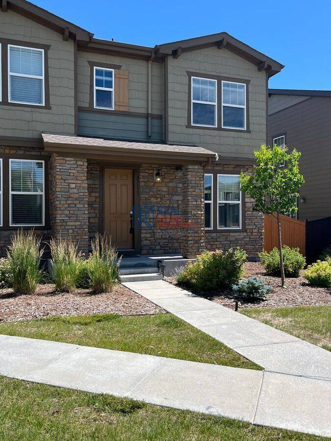 Townhouse for rent at 23131 E Jamison Dr, Aurora, CO 80016