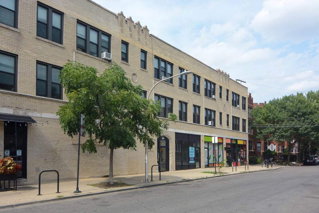 Apartment for rent at 2704 Sawyer #D302, Chicago, IL 60647