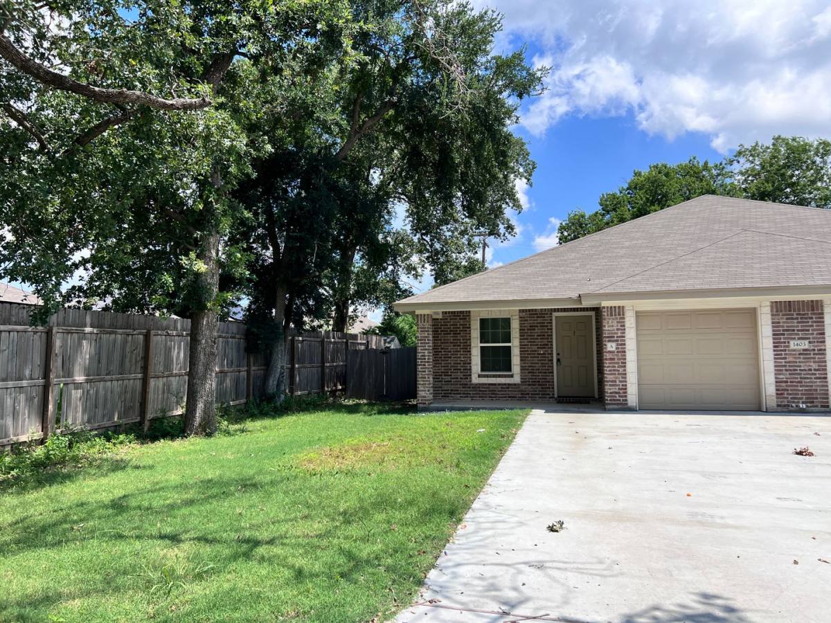 Townhouse for rent at 1403 Natchez Trail, Harker Heights, TX 76548