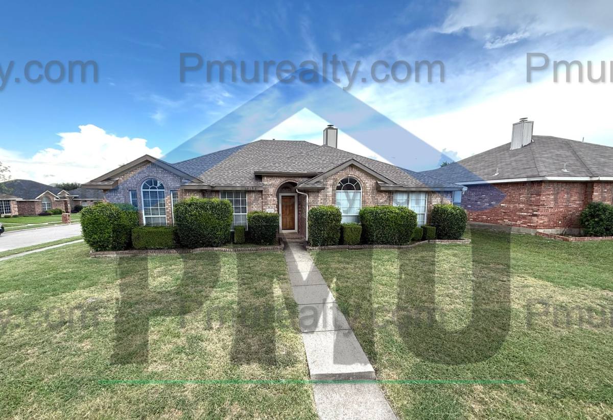 House for rent at 1558 Cardigan Lane, Lancaster, TX 75134