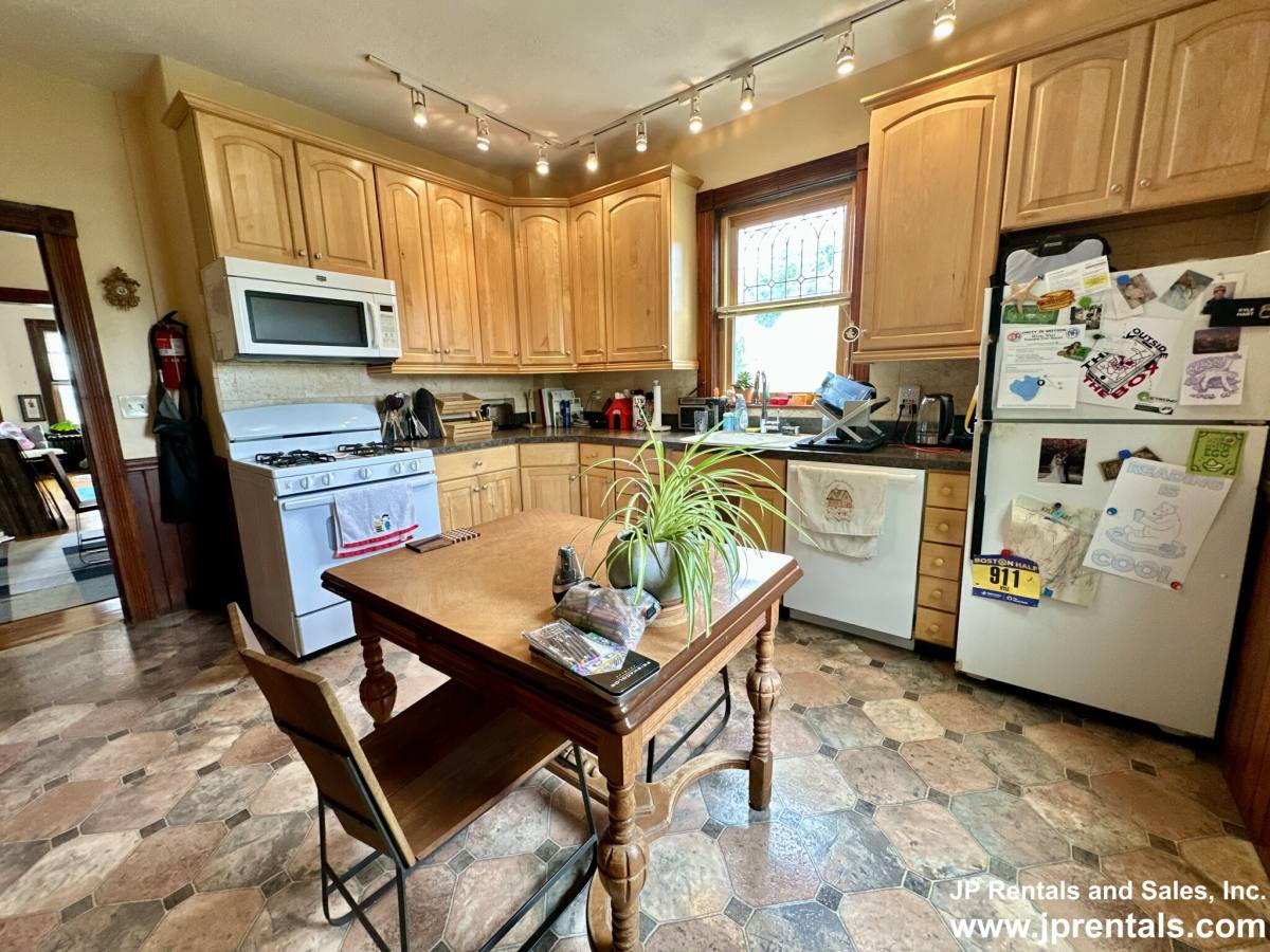 Apartment for rent at 2 Marbury Terrace #2, Jamaica Plain, MA 02130