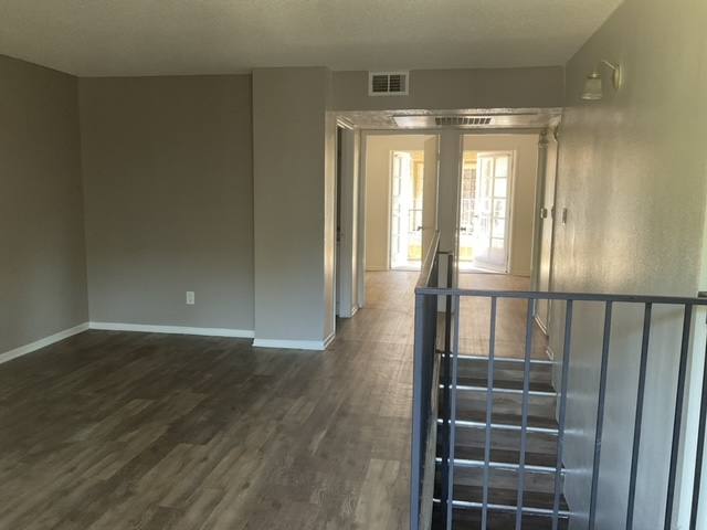 Apartment for rent at 1627 Nfairoaks Ave, Pasadena, CA 91103