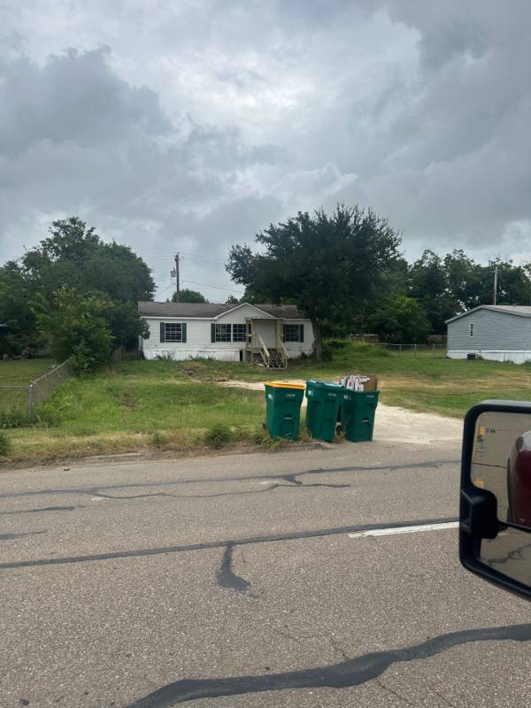 House for rent at 1205 W Main St, Gatesville, TX 76528