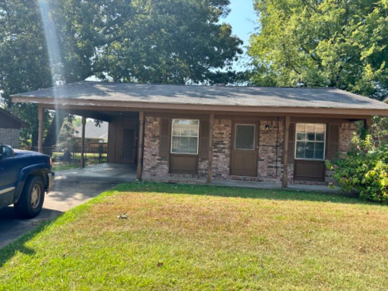 House for rent at 1324 E 30th, Texarkana, AR 71854