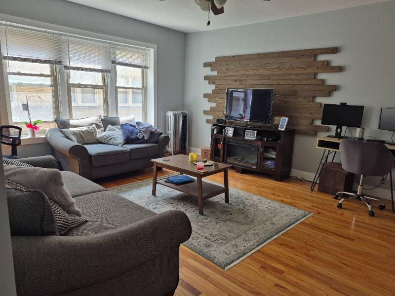 Apartment for rent at 4839 Waddison 1S #1, Chicago, IL 60641