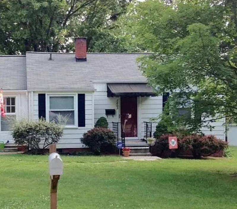 House for rent at 2803 Robin Hood Dr, Greensboro, NC 27408
