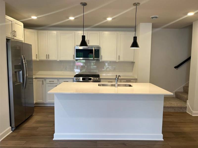 Townhouse for rent at 23303 Amber Dr, Rogers, MN 55374