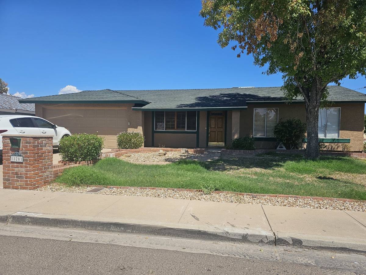 House for rent at 18201 N 57th Ave, Glendale, AZ 85308