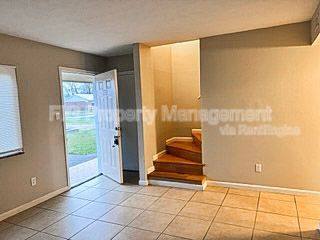 Apartment for rent at 123 Louella Dr, Maryville, TN 37803