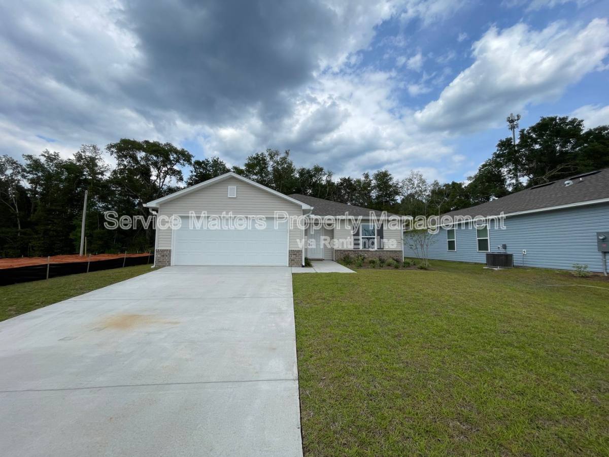 House for rent at 6521 June Bug Dr, Milton, FL 32583