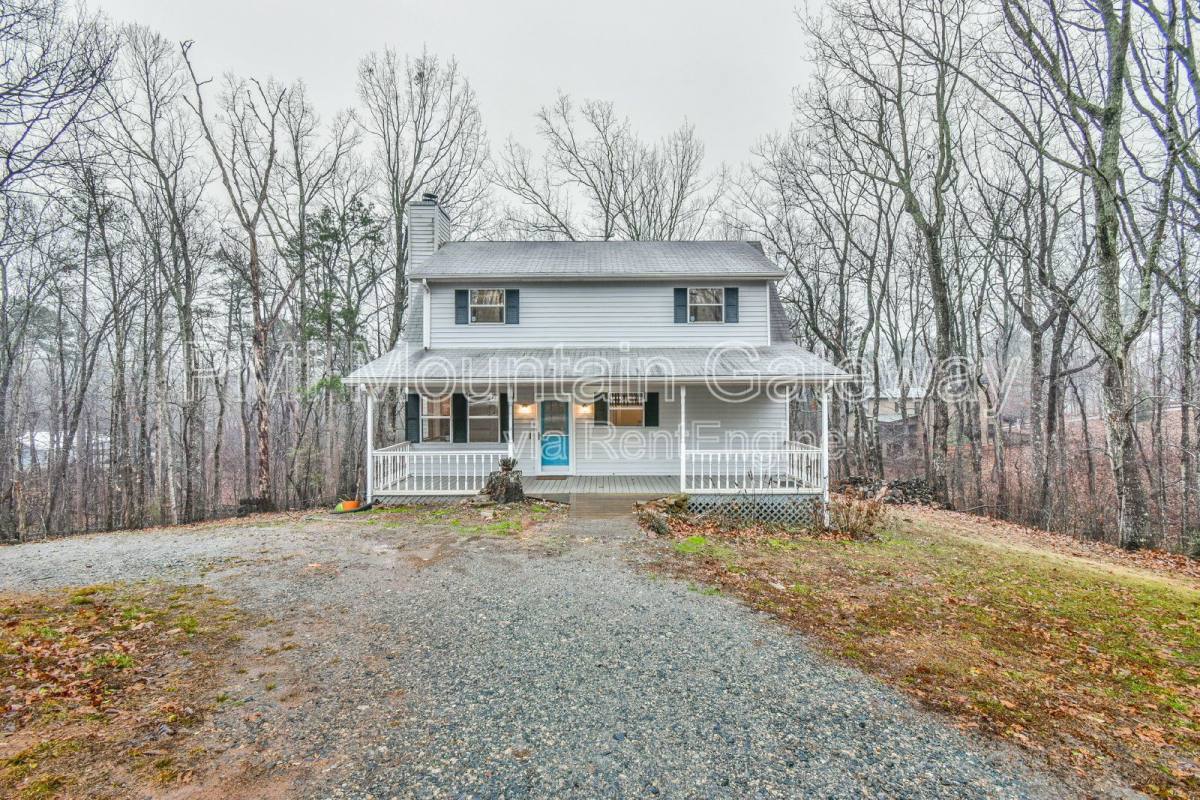 House for rent at 495 Washboard Rd, Cleveland, GA 30528