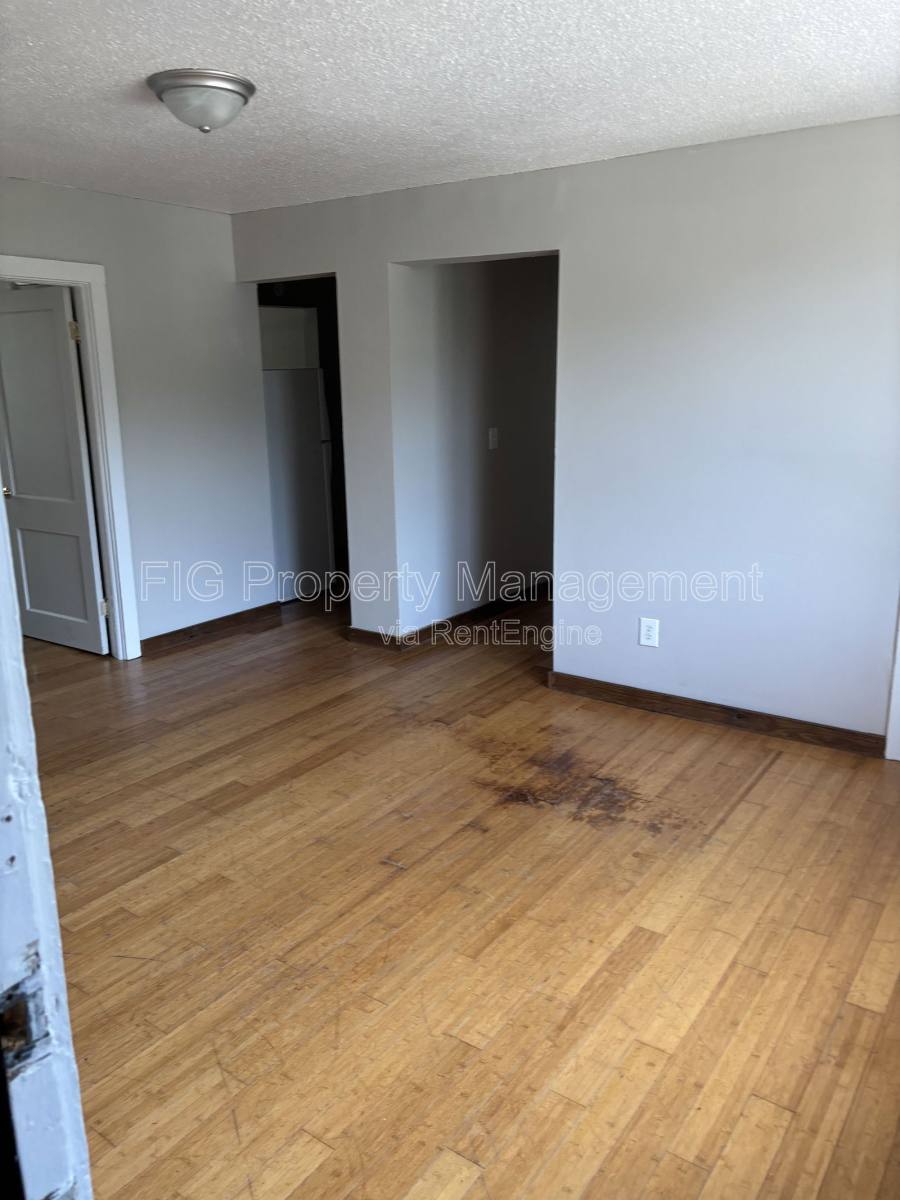 Apartment for rent at 605 W E St #C2A, Elizabethton, TN 37643