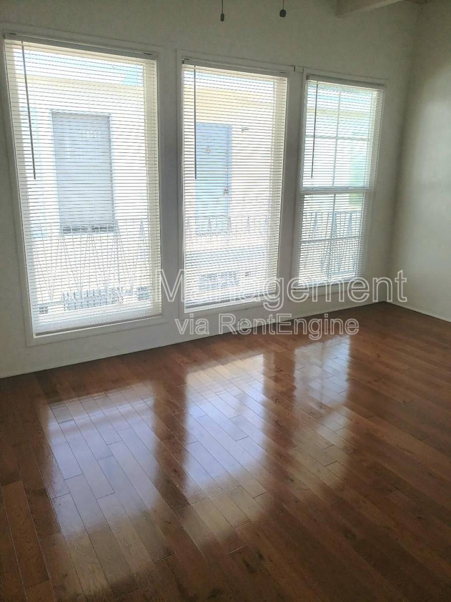 Apartment for rent at 1909 N Beachwood Dr #18, Los Angeles, CA 90068