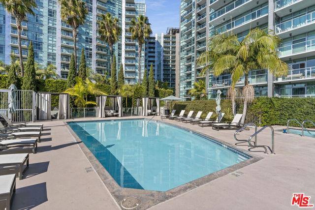 Apartment for rent at 13650 Marina Pointe Dr #908, Marina Del Rey, CA 90292