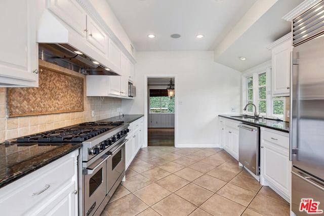 House for rent at 4221 W Toluca Lake Lane, Burbank, CA 91505
