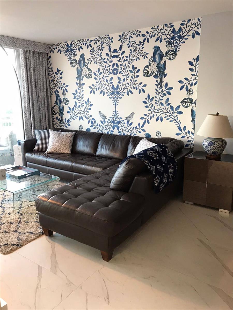 Apartment for rent at 1345 Lincoln Rd, Miami Beach, FL 33139