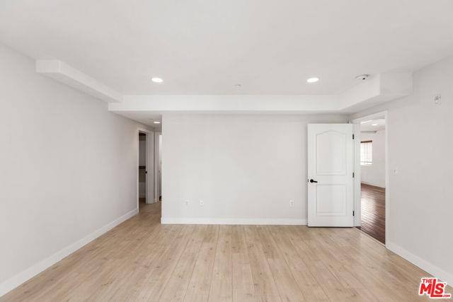 Apartment for rent at 1146 Hacienda Place #16, West Hollywood, CA 90069