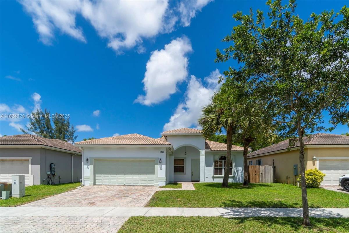 House for rent at 1221 SE 17th Ave, Homestead, FL 33035