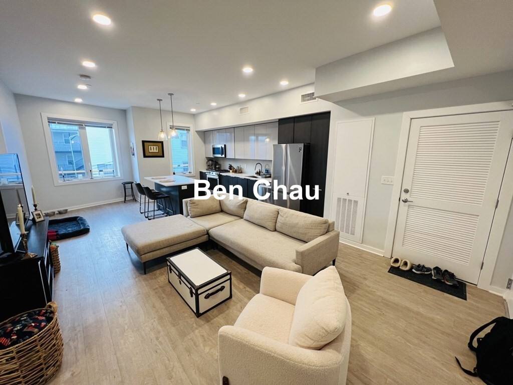 Apartment for rent at 14 Ward St #306B, Somerville, MA 02143