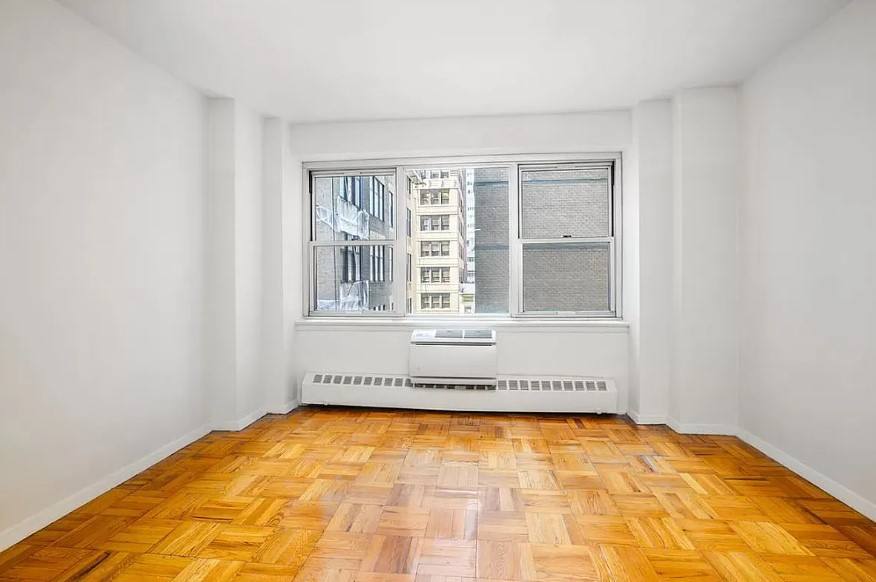 Apartment for rent at 300 E 46th St, New York, NY 10017